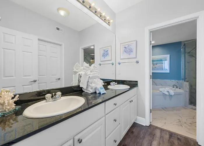 Apartment San Carlos 1007 By Youngs Suncoast
