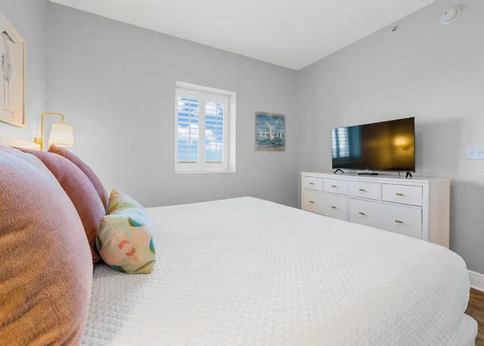 San Carlos 1007 By Youngs Suncoast